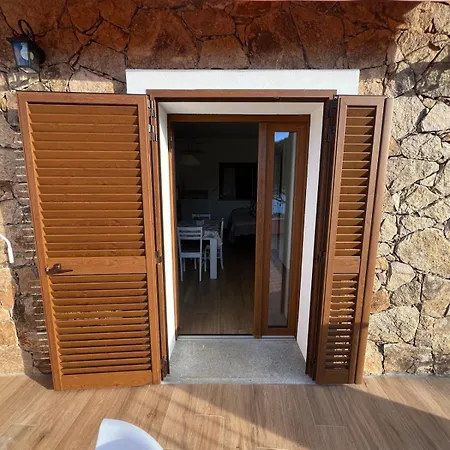 Zuccale 7 * Capoliveri (Isola d'Elba)